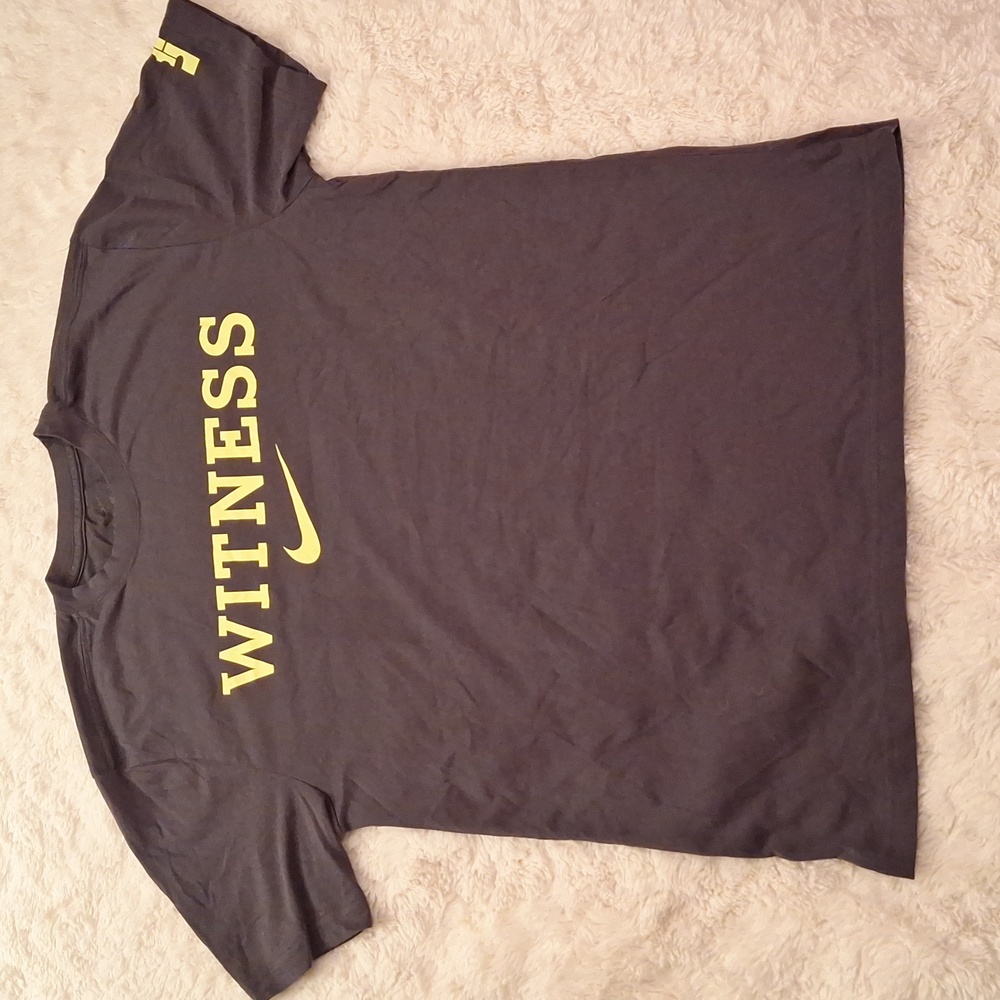 Pre-owned Nwot Nike Dri-Fit Witness Grey & Yellow  T-Shirt Size L